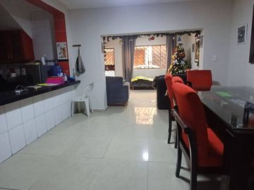 POR OCACASION SE VENDE DEPARTAMENTO EN 1ER PISO EN EL RIMAC