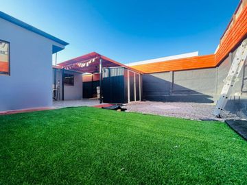 Se vende casa grande en Arica