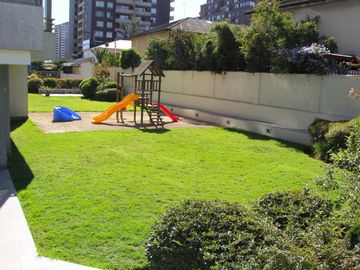 EXCELENTE DEPARTAMENTO, CHILE ESPAÑA/IRARRAZAVAL, ÑUÑOA, 1D, 1B, ESTACIONAMIENTO, BODEGA Y PISCINA, A PASOS DEL METRO