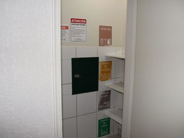 EXCELENTE DEPARTAMENTO, CHILE ESPAÑA/IRARRAZAVAL, ÑUÑOA, 1D, 1B, ESTACIONAMIENTO, BODEGA Y PISCINA, A PASOS DEL METRO