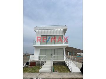 Venta De Hermosa Casa De Playa Km 128 De Panamericana Sur