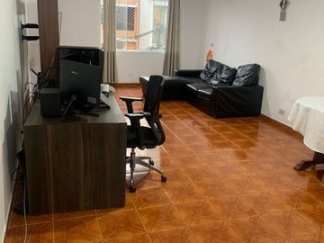 ¡Ubicación Inmejorable! Amplio Departamento de 80 m² en San Miguel por solo $81,000
