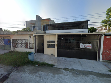 ¡ Bonita Casa En Venta ! - Caleta, Cd. del Carmen, Campeche.