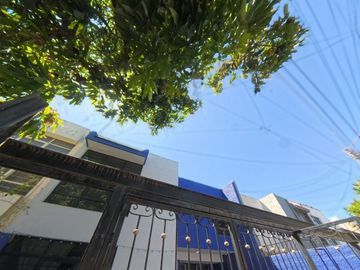 Casa en Jardines de La Paz