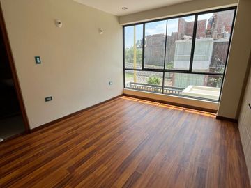 Departamento duplex en venta en Urb. Monte Bello - Cerro Colorado