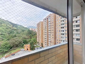 Vendo apartamento loma de los bernal , Precio de oportunidad