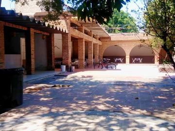 Espaciosa Propiedad en Guadalajara (Zona Aldama y Medrano)