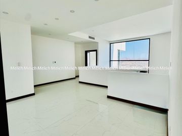 CASA EN VENTA ZONA CANTERAS $12,500,000.