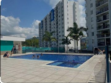 Excelente valor amplia casa dúplex en conjunto cerrado Villa del Campo
