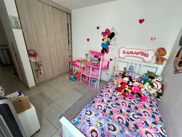 Venta amplia Casa Dúplex en Conjunto cerrado Villa del Campo