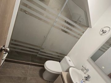 Venta amplia Casa Dúplex en Conjunto cerrado Villa del Campo