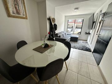 Venta amplia Casa Dúplex en Conjunto cerrado Villa del Campo