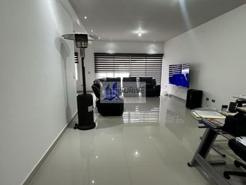 CASA EN VENTA VALLE DE CRISTAL MONTERREY CARRETERA NACIONAL