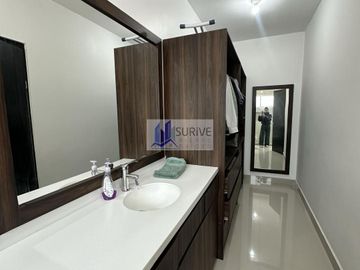 CASA EN VENTA VALLE DE CRISTAL MONTERREY CARRETERA NACIONAL
