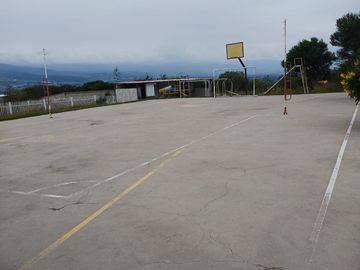 VENDO, TERRENO DE (901,80 m2), Malchingui