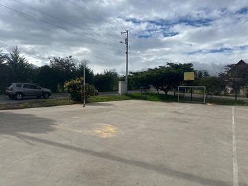 VENDO, TERRENO DE (901,80 m2), Malchingui