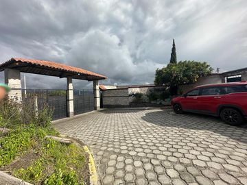 VENDO, TERRENO DE (901,80 m2), Malchingui