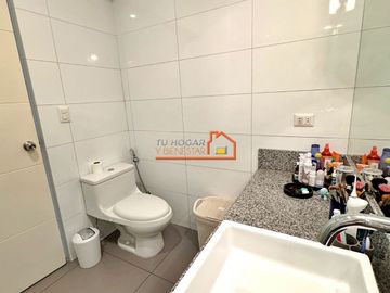 🚨 ¡SE VENDE MODERNO DEPARTAMENTO DUPLEX DE 208M2 EN MIRAFLORES!