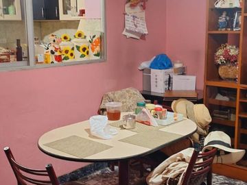 SE VENDE CASA CON UBICACIÓN ESTRATÉGICA