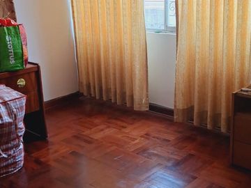 SE VENDE CASA CON UBICACIÓN ESTRATÉGICA