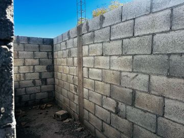 CASA EN VENTA EN OBRA GRIS CON TERRENO EXCEDENTE EN VILLAS DEL RENACIMIENTO TORREON COAHUILA