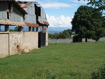 SE VENDE TERRENO URBANO