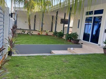 MODERN HOUSE PRIME LOCATION FOR SALE! (CLEAN TITLED)