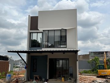 Rumah Di Cipayung Jakarta Timur, 1,2 M an