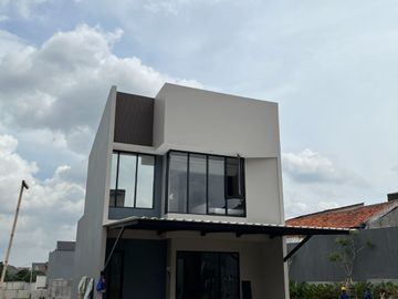 Rumah Di Cipayung Jakarta Timur, 1,2 M an