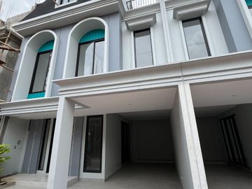 Rumah Di Cipayung Jakarta Timur, 1,2 M an