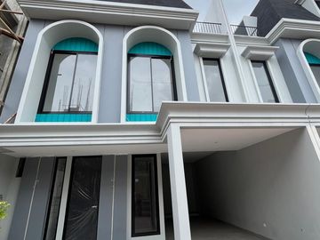 Rumah Di Cipayung Jakarta Timur, 1,2 M an