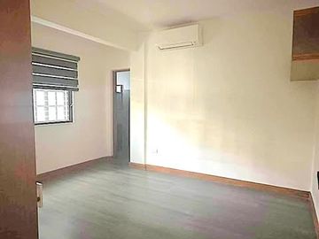 2 Storey 4 Bedroom House and Lot with 4 Car Garage For Sale at Santa Lucia Pasig