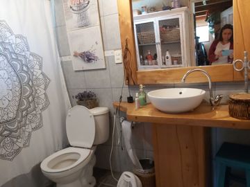 HERMOSA PARCELA CON CASA EN CONDOMINIO LA AURORA