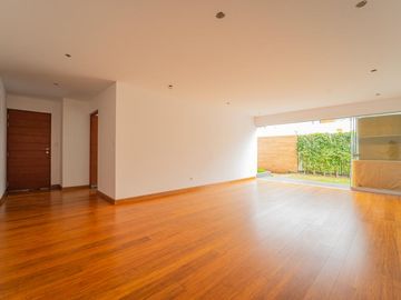 VENTA DEPARTAMENTO CHACARILLA SAN BORJA CON AMPLIA TERRAZA