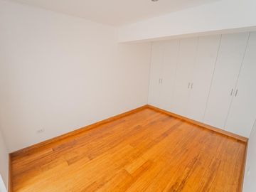VENTA DEPARTAMENTO CHACARILLA SAN BORJA CON AMPLIA TERRAZA