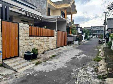 Rumah dijual Lokasi Sangat Strategis di Soekarno Hatta Kota Malang