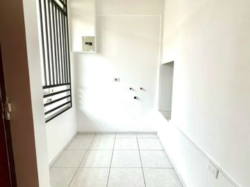 Vendo Casa en Conjunto Le Soleil. La Armenia 2. El Valle De Los Chillos