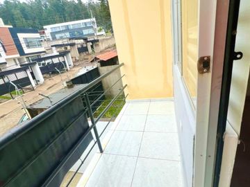 Vendo Casa en Conjunto Le Soleil. La Armenia 2. El Valle De Los Chillos