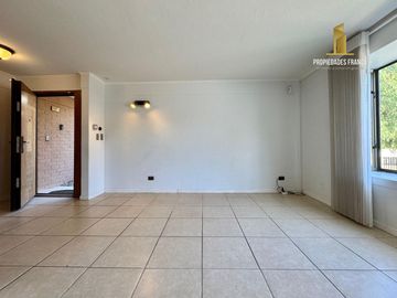 VILLA ALEMANA VENDE CASA 4D 2B CONDOMINIO CON PISCINA