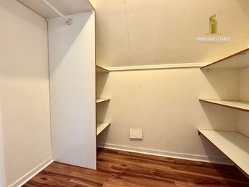 VILLA ALEMANA VENDE CASA 4D 2B CONDOMINIO CON PISCINA