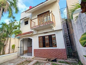 SE VENDE CASA EN LA SM 41