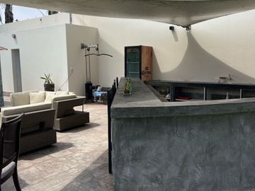HERMOSA CASA EN ZONA EXCLUSIVA  DE LA ENCANTADA DE VILLA - CHORRILLOS