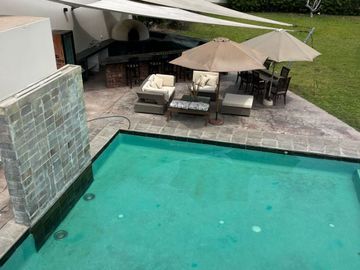 HERMOSA CASA EN ZONA EXCLUSIVA  DE LA ENCANTADA DE VILLA - CHORRILLOS