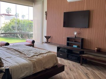 HERMOSA CASA EN ZONA EXCLUSIVA  DE LA ENCANTADA DE VILLA - CHORRILLOS