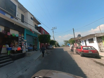 CASA DE RECUPERACIÓN BANCARIA EN CALLE VICENTE GUERRERO, COL.  INDEPENDENCIA, JIUTEPEC, MORELOS. ¡NO SE ACEPTAN CRÉDITOS!
