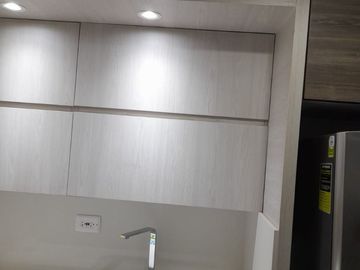 Hermoso apartamento en el sector de mayor valorización y desarrollo de Itagüí, parte plana