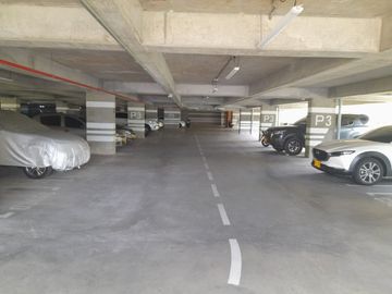 Hermoso apartamento en el sector de mayor valorización y desarrollo de Itagüí, parte plana
