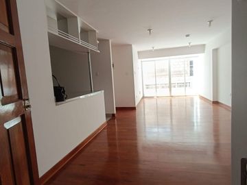 RESIDENCIAL HUANCARO: DEPARTAMENTO DE ESTRENO EN VENTA