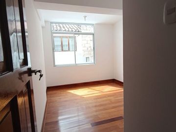 RESIDENCIAL HUANCARO: DEPARTAMENTO DE ESTRENO EN VENTA