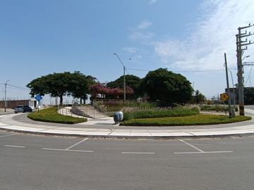 Oportunidad Única: Terreno de 90.12 m² en La Florida, Ica